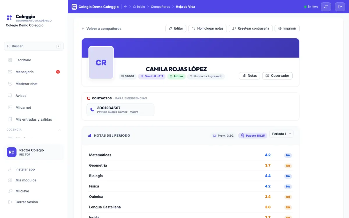 Hoja de vida de una estudiante en Coleggio: código, grupo, contacto del acudiente y notas del periodo